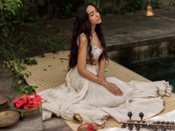 Anju Modi Collection