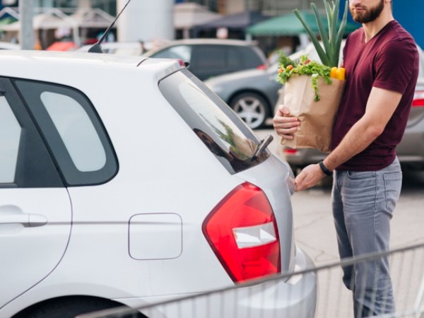 Myth 6: Leaving Groceries in Your Car for Over a Day Will Make Them Safer