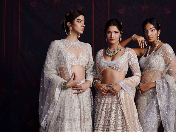 Falguni And Shane Peacock