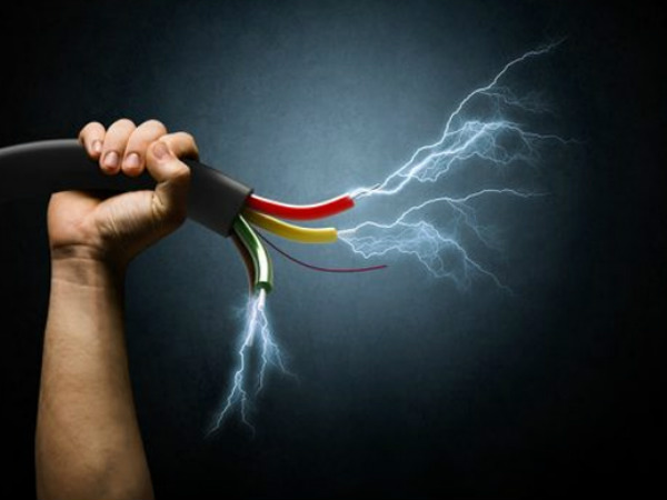 8. Use wooden objects to separate an electrified person