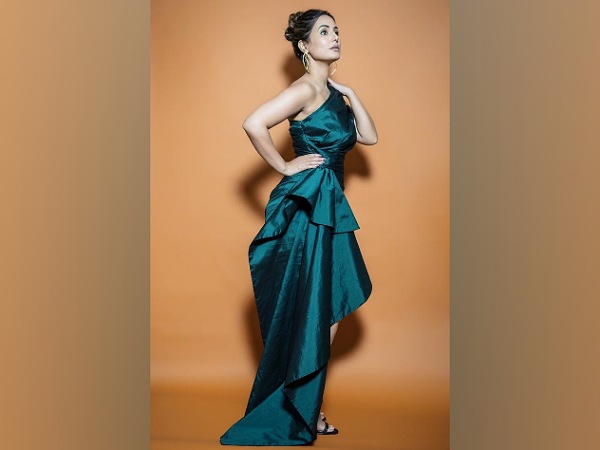 Hina Khan’s Stylish Green Dress For Bigg Boss 14 Hina Khan’s Stylish Green Dress For Bigg Boss 14