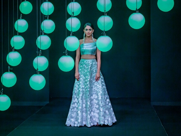 Celebrity Showstoppers From LFW 2020