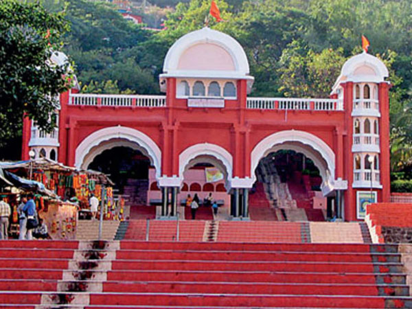 1. Chaturshringi Temple, Pune