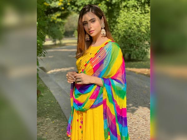 Aamna Sharif’s Pretty Suit And Dupatta