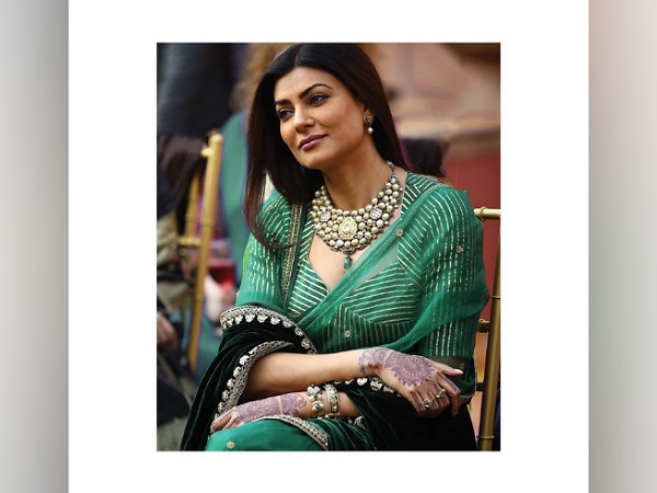 Sushmita Sen In A Forest-Green Saree