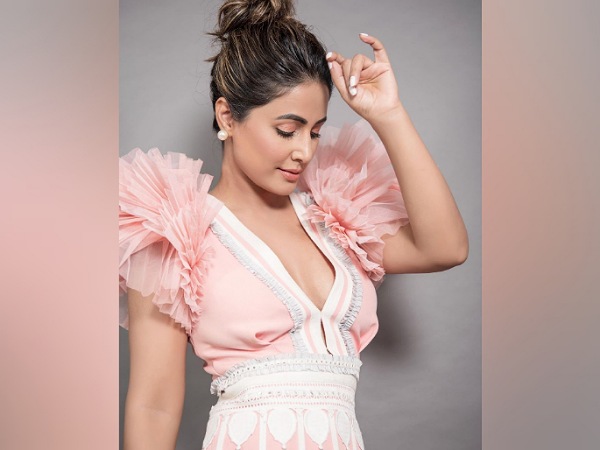 Hina Khan In A Peach Mermaid Gown