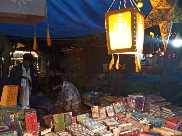 Delhi Haat In New Delhi