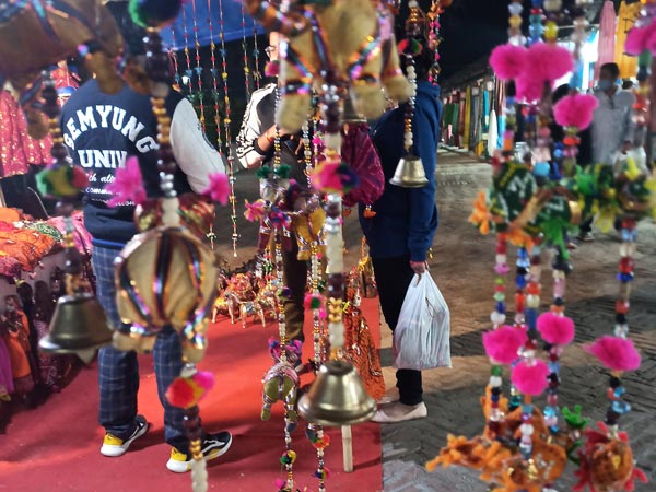 What you can buy at Dilli Haat