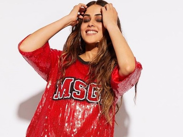 Genelia Deshmukh In Two Toned Eyeshadow