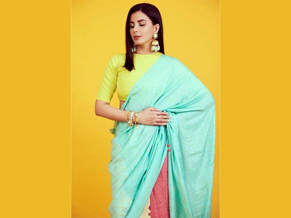 Kirti Kulhari In Multi Neon Shades Saree