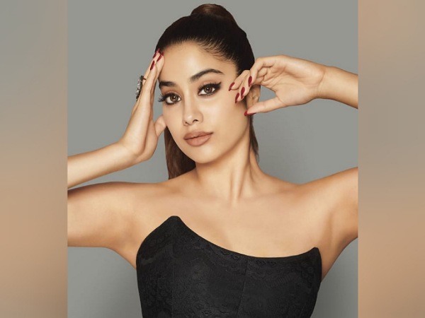 Janhvi Kapoor’s Perfect Winged Eyeliner