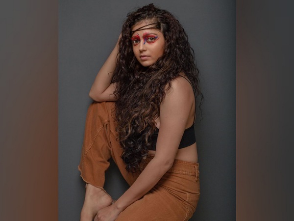 Drashti Dhami’s Bold Make-Up Look