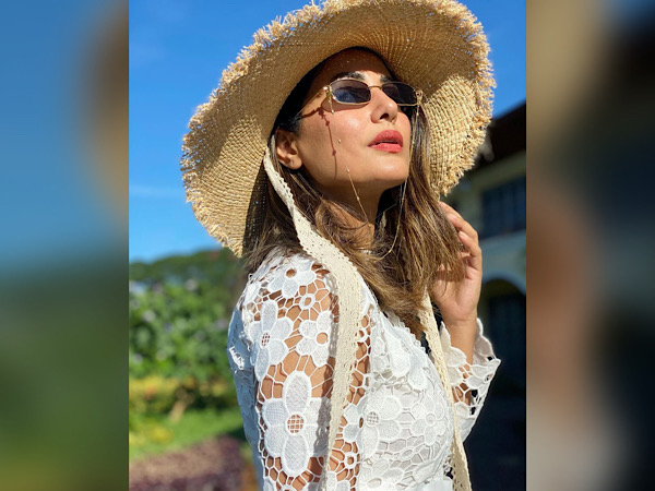 Hina Khan In A White Lace Dress And Hat