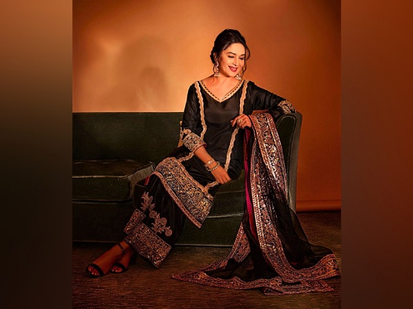 Madhuri Dixit Nene In A Black Kurta Set