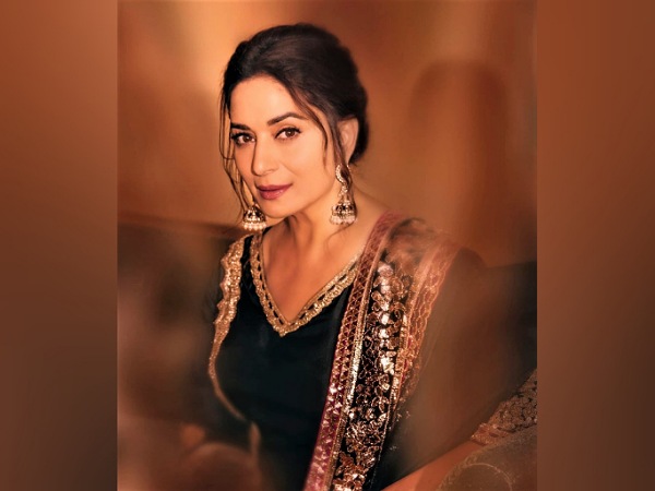 Madhuri Dixit Nene In A Black Kurta Set