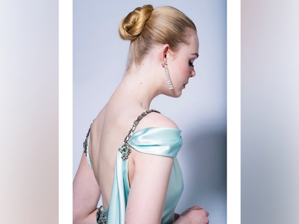 Elle Fanning’s Look For Golden Globes