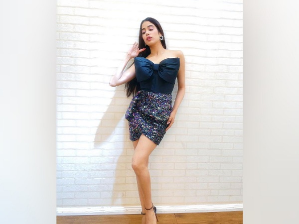 Janhvi Kapoor In A Glittering Blue Dress