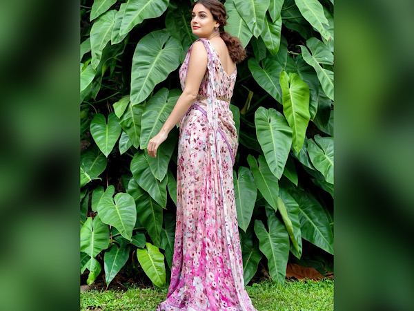 Dia Mirza In A Lavender Floral Saree
