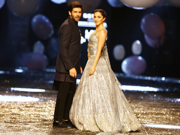 Kiara Advani And Kartik Aaryan At LFW