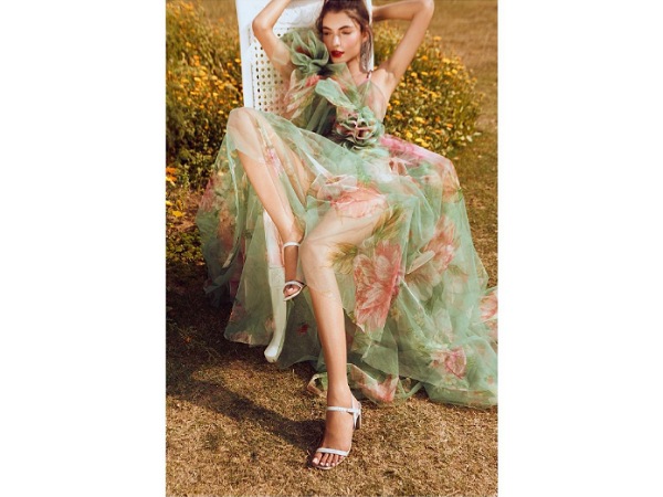 Gauri & Nainika At The FDCI x LFW