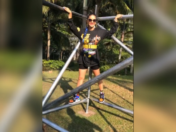 Sunny Leone’s Black Co-ords And Braid