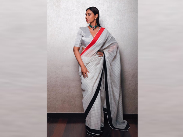 Lisa Ray Latest Fashion Lisa Ray Latest Fashion