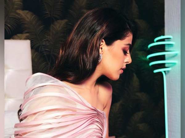 Alaya F’s Pink Makeup For Date Night