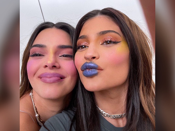 3. Lipsticks Are A Great Way To Experiment With Colour