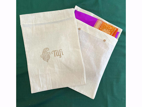 Advantages of Keeping Saree Covers