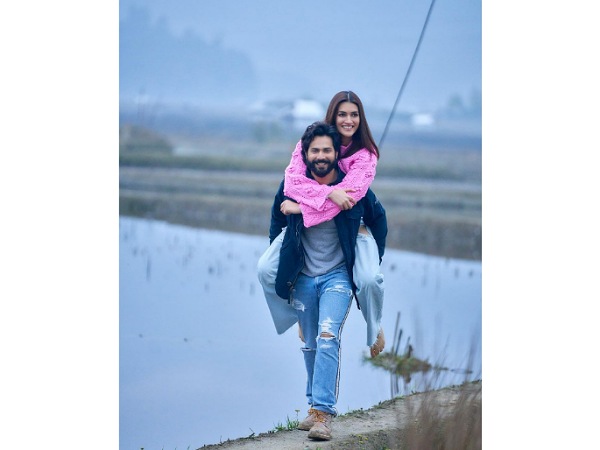  Kriti Sanon and Varun Dhawan Bhediya Wrap Pictures
