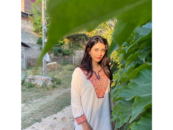 Warina Hussain Instagram