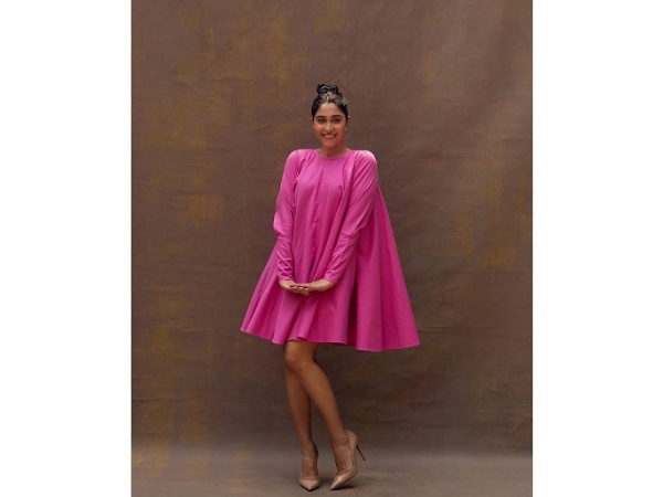 Regina Cassandra Actress