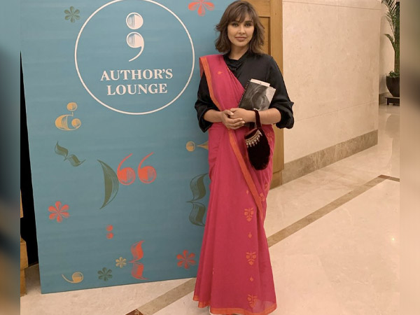 Lisa Ray Sarees Lisa Ray Sarees