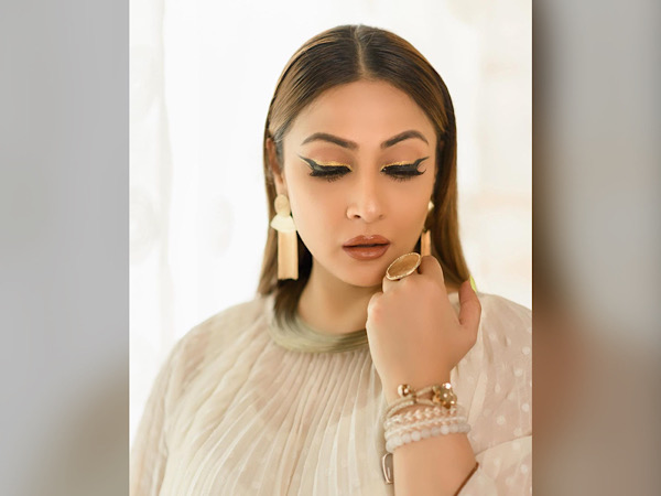 Urvashi Dholakia’s Eyeliner And Nails