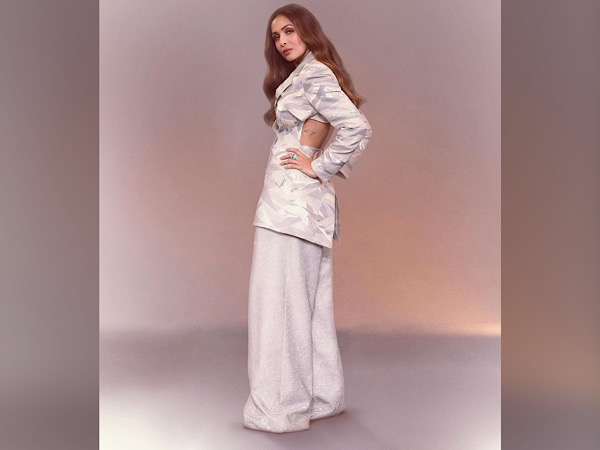 Malaika Arora In A Sassy Pastel Pantsuit