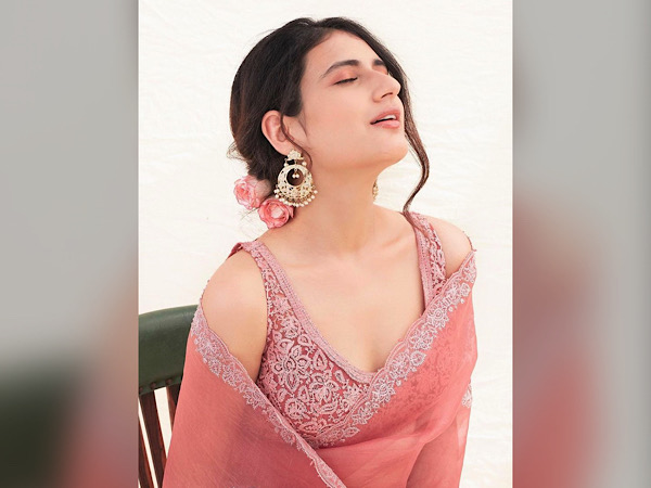 Fatima Sana Shaikhs Subtle Makeup Look