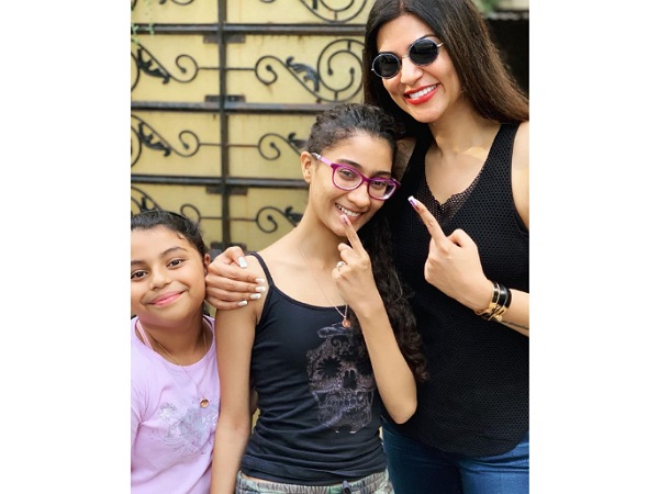 Sushmita Sen Daughters Sushmita Sen Daughters