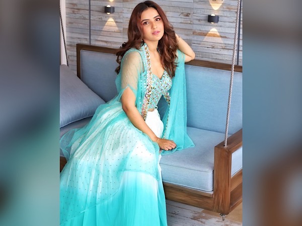 Jasmin Bhasin In An Aqua-Blue Lehenga