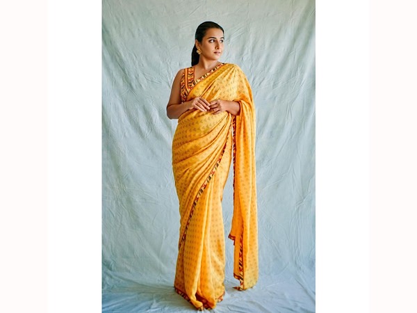 Vidya Balan’s Yellow Saree & It’s Price