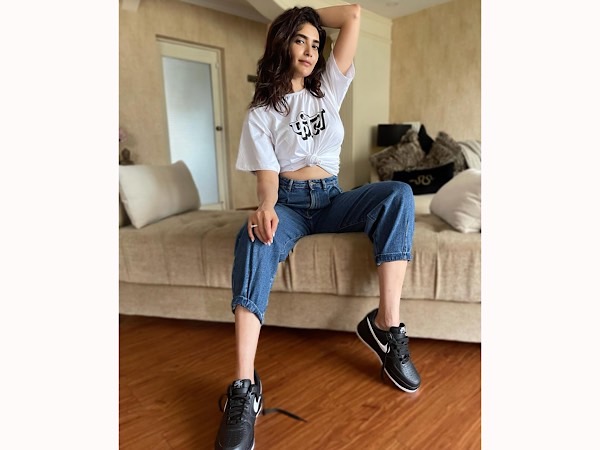 Karishma Tanna’s ‘Feel’ Printed Top