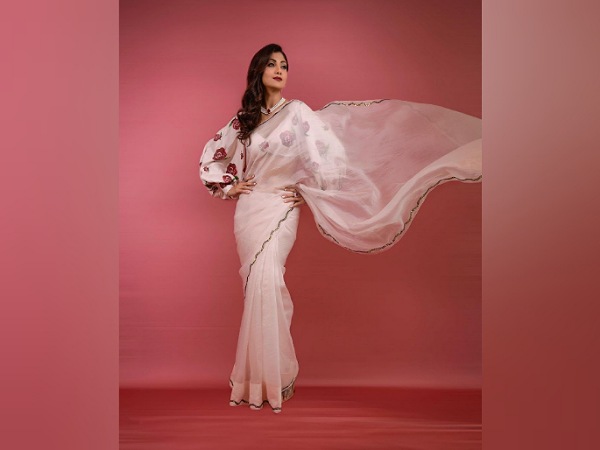 Shilpa Shetty In A White Organza Saree