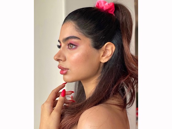 Khushi Kapoor’s Latest Pink Look