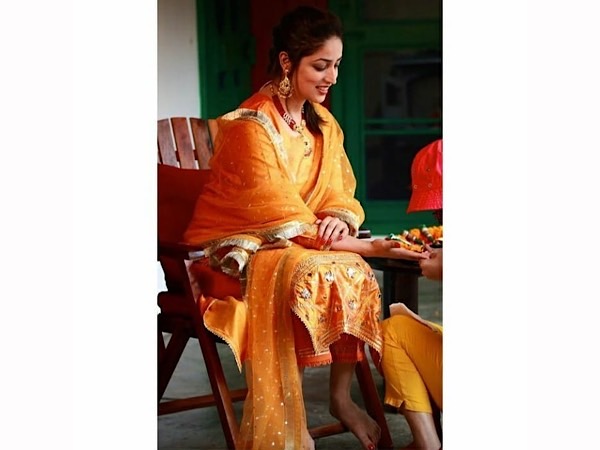 Yami Gautam Orange Suit Look