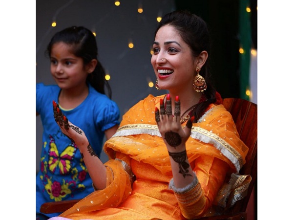 Yami Gautam Mehendi Ceremony Pictures