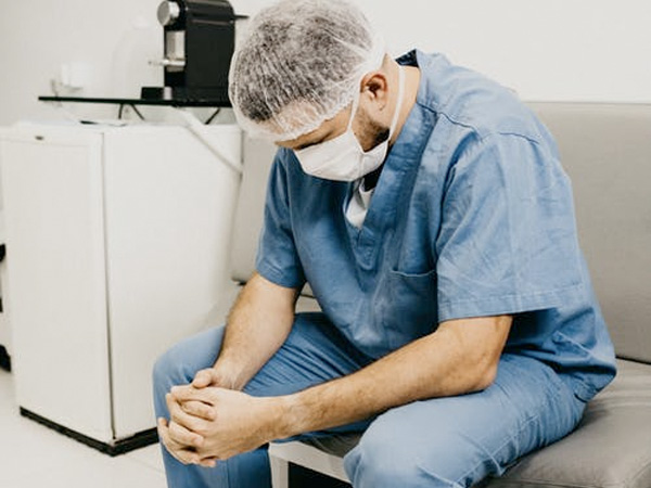 National Doctors Day 2021: Why Do Doctors Suffer From Anxiety And Depression?