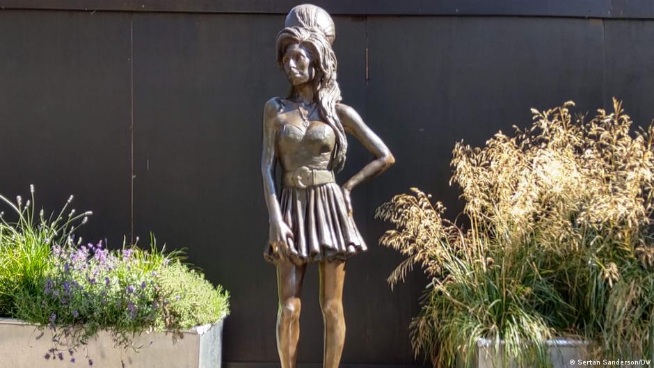 This statue in Camden Market commemorates Amy Winehouse integral role in the local community