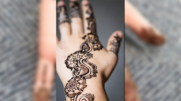 Mehendi Designs To Decorate Your Hands