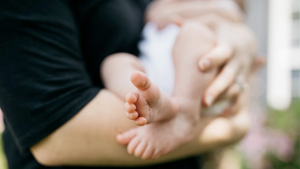 Benefits Of Breastfeeding In Both Newborns And Diabetic Mothers