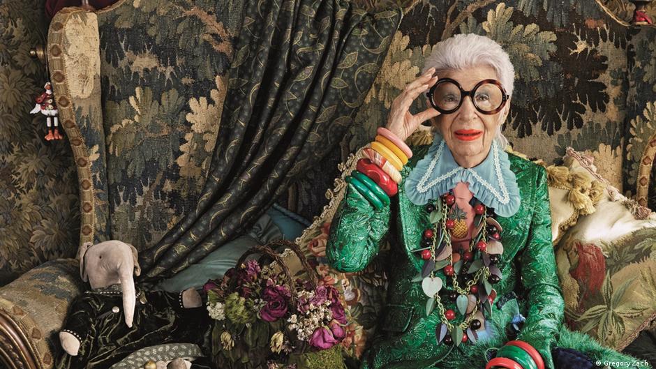 Iris Apfel knows how to look stylish