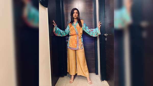 Divya Agarwal Fashion